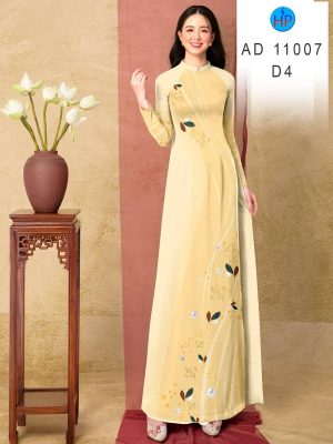 1627374174 813 vai ao dai mau moi ra hien nay (17)